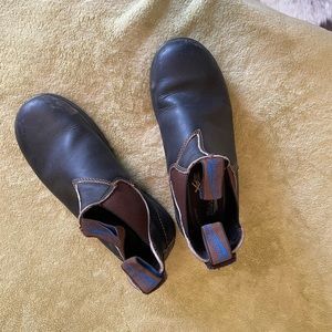 Blundstone steel toe waterproof boots